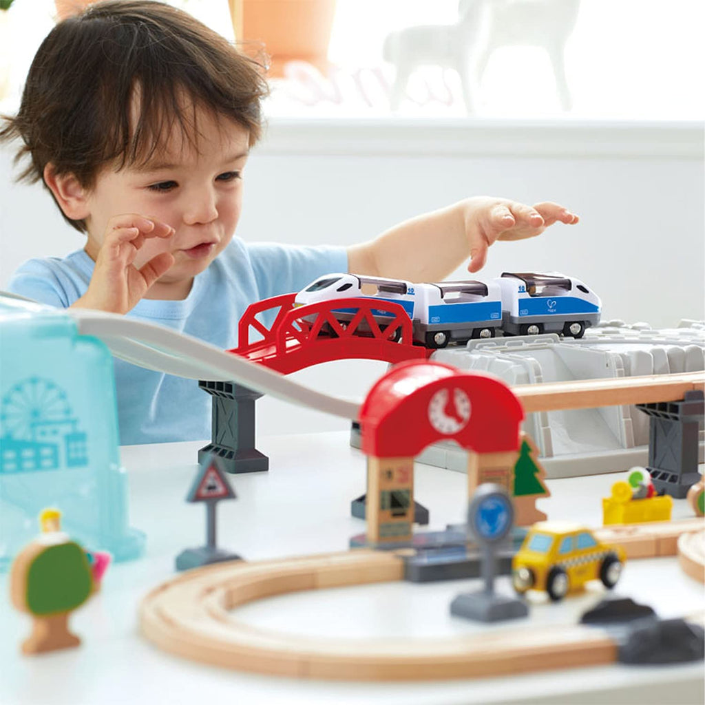 Hape Railway Bucket-Builder-Set Multicolor Age- 3 Years & Above