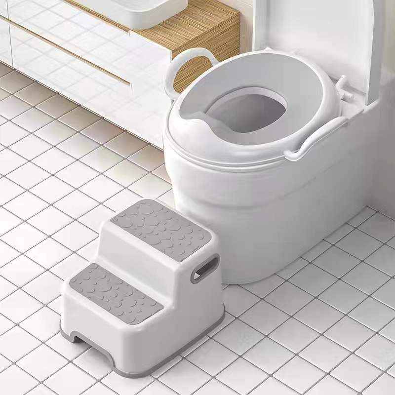 Pibi Baby Potty Training Cushioned Toilet Seat with Handles Age- 12 months to 6 Years