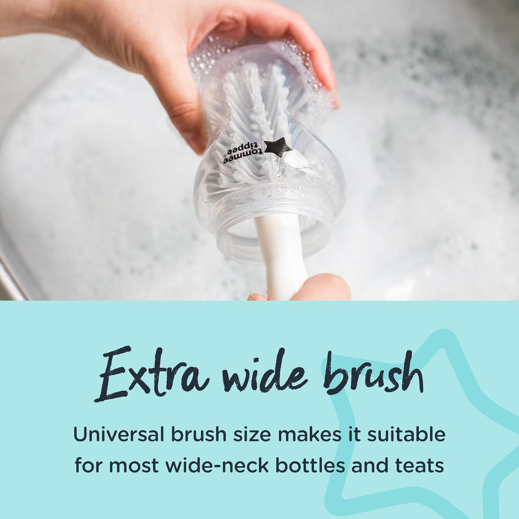 Tommee Tippee  2-in-1 Closer to Nature Feeding Bottle & Teat Cleaning Brush Age- Newborn & Above