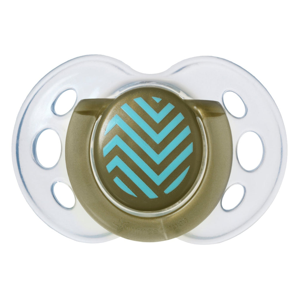 Tommee Tippee Moda Soother for Girls, Pack Of 2 Multicolour Age 18 Months to 36 Months