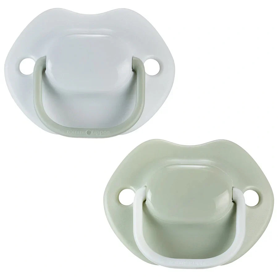 Tommee Tippee  Moda Soothers  Assorted Pack of 2 Age- Newborn to 6 Months